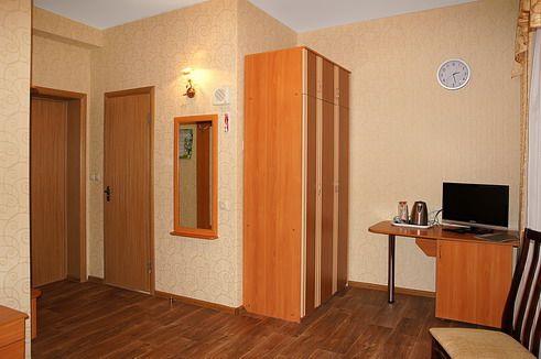 Фотография номера «Место в номере 2-местный 1-комнатный (2 категории), (корпус 1)» Санаторий "Автомобилист"