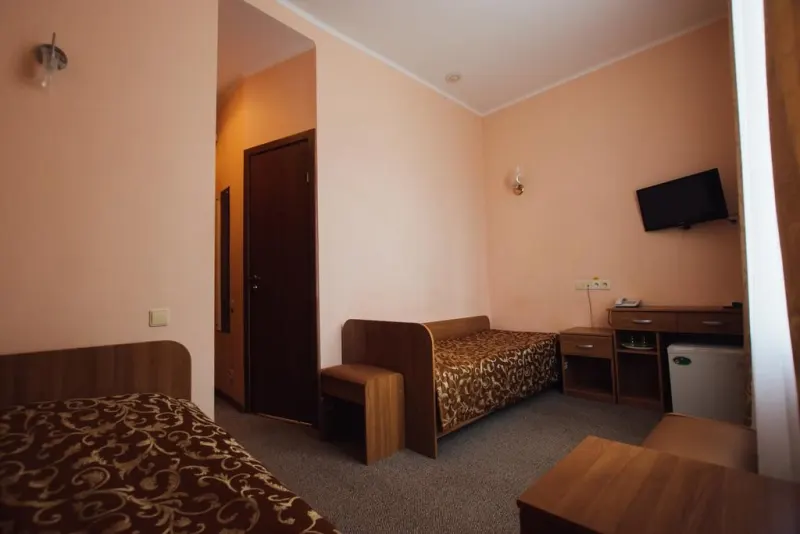 Фотография номера «Эконом Skazka room DBL 2-местный» Санаторий "Matrёshka Plaza Матрёшка Плаза"