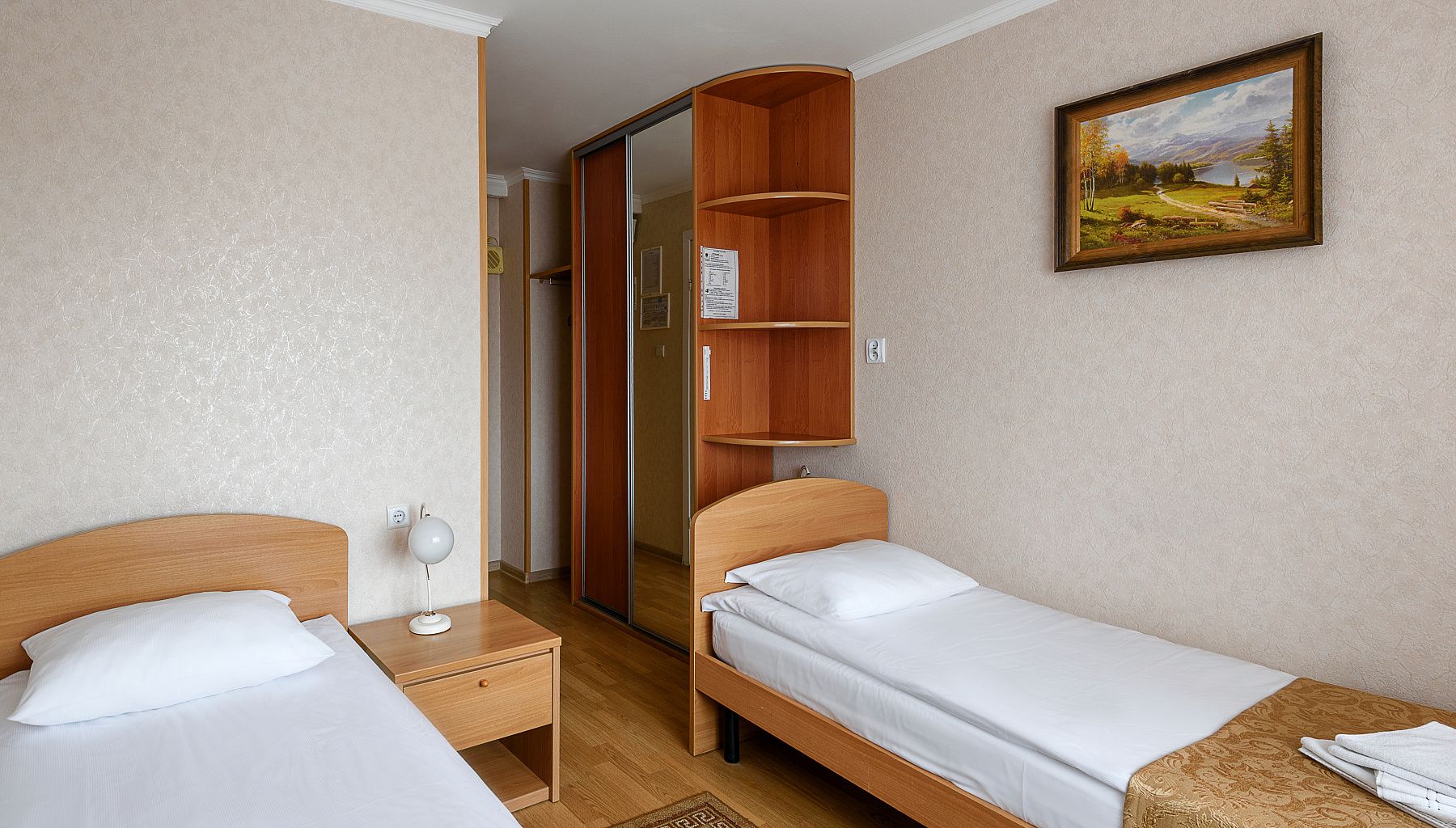 Фотография номера «Эконом 2-местный 1-комнатный в корпусах 1 или 2» Санаторий "Янтарный берег"